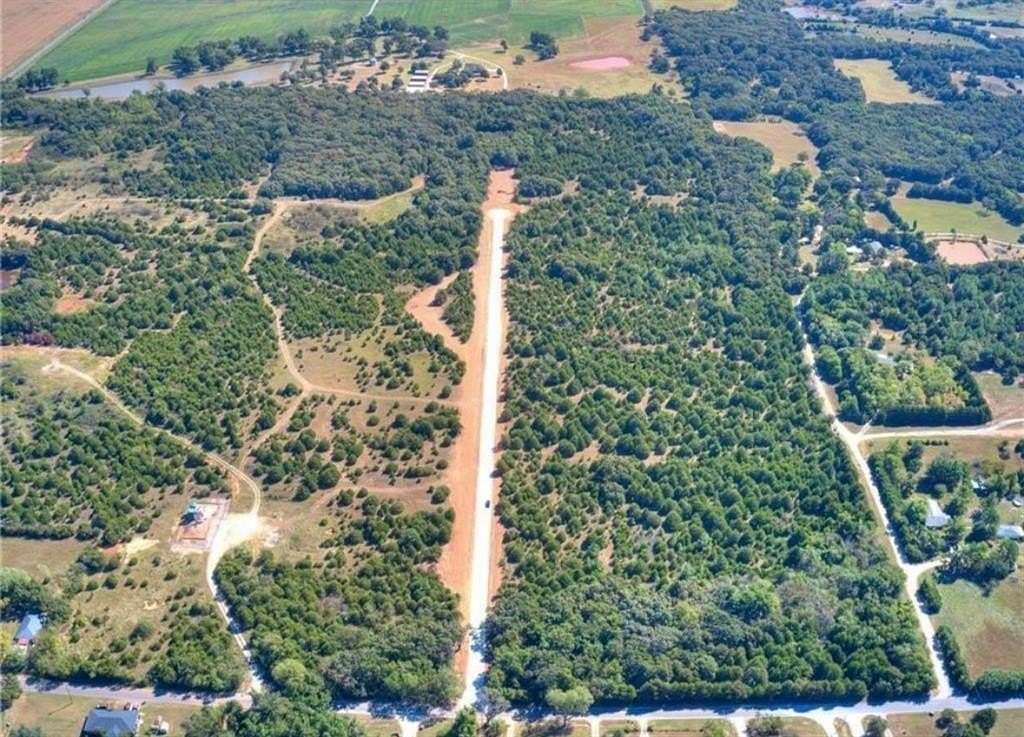 5 Acres of Residential Land for Sale in Shawnee, Oklahoma