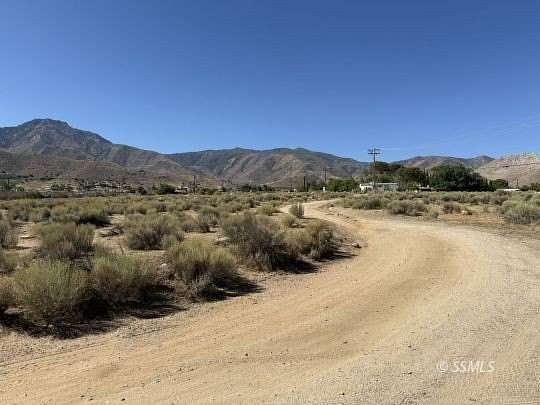 1.13 Acres of Residential Land for Sale in Weldon, California