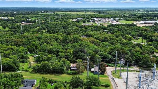 0.58 Acres of Residential Land for Sale in Corsicana, Texas