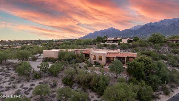1.69 Acres of Residential Land with Home for Sale in Tucson, Arizona