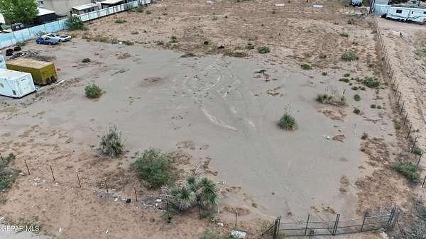 1.16 Acres of Land for Lease in El Paso, Texas