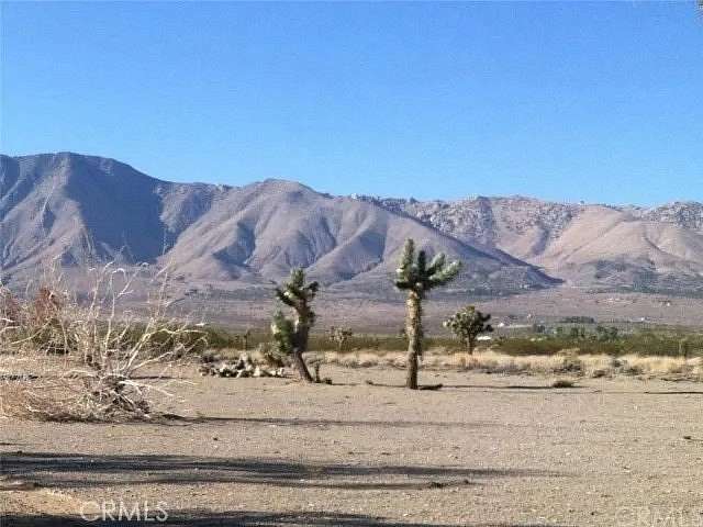 4.87 Acres of Commercial Land for Sale in Hesperia, California
