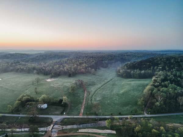 5 Acres of Residential Land for Sale in Nunnelly, Tennessee