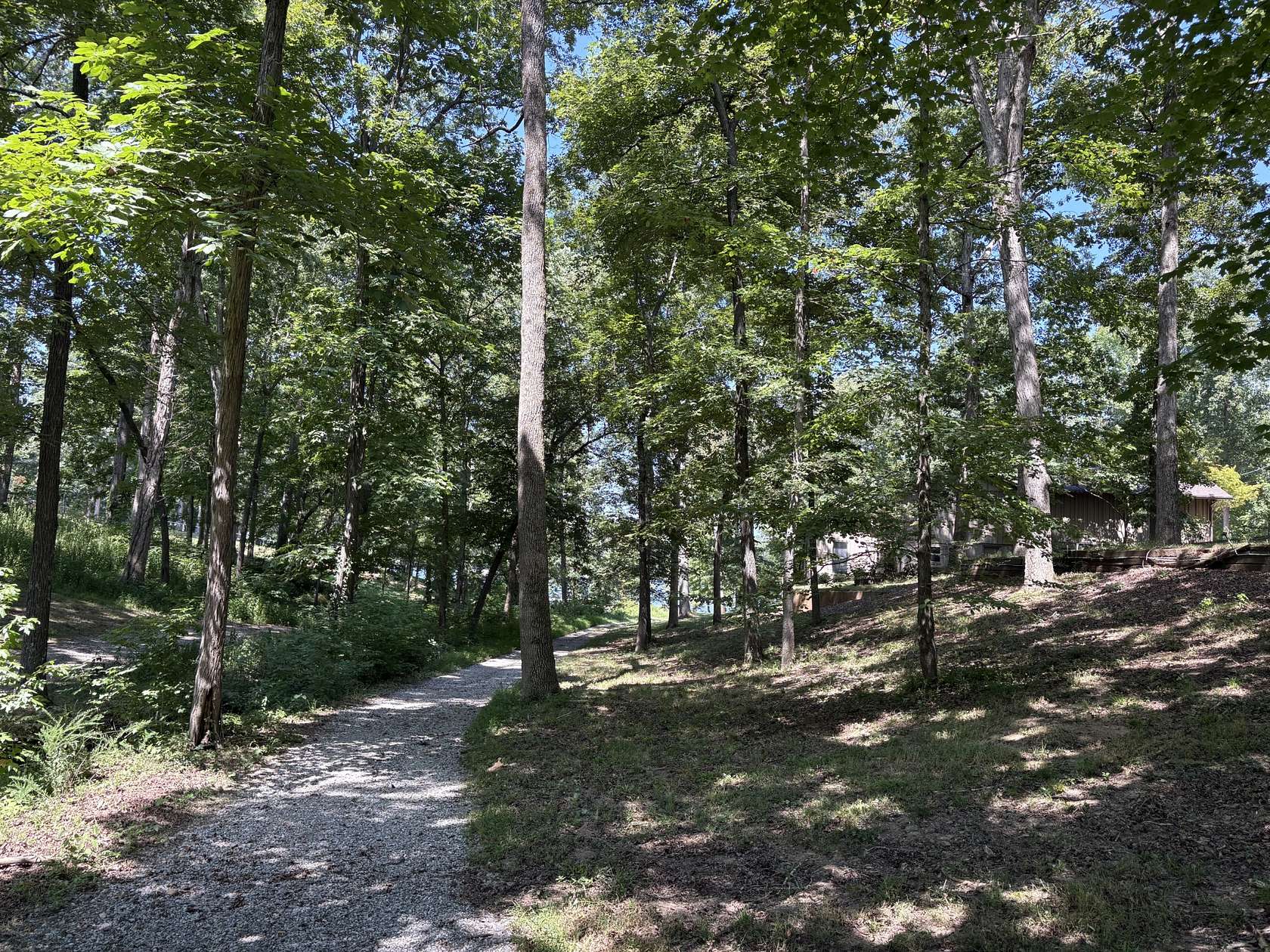 1.28 Acres of Residential Land for Sale in Benton, Kentucky