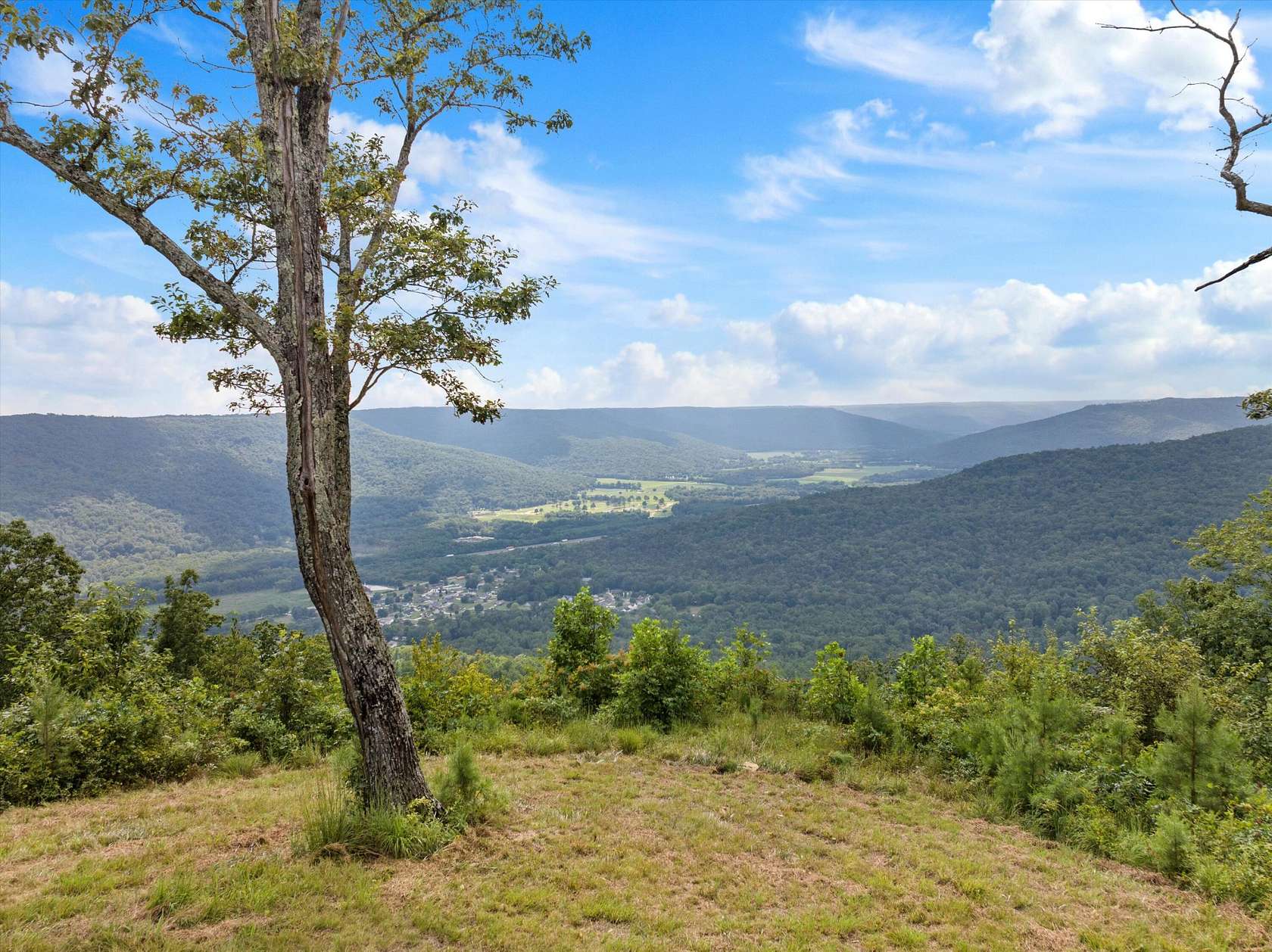 8.4 Acres of Land for Sale in Jasper, Tennessee