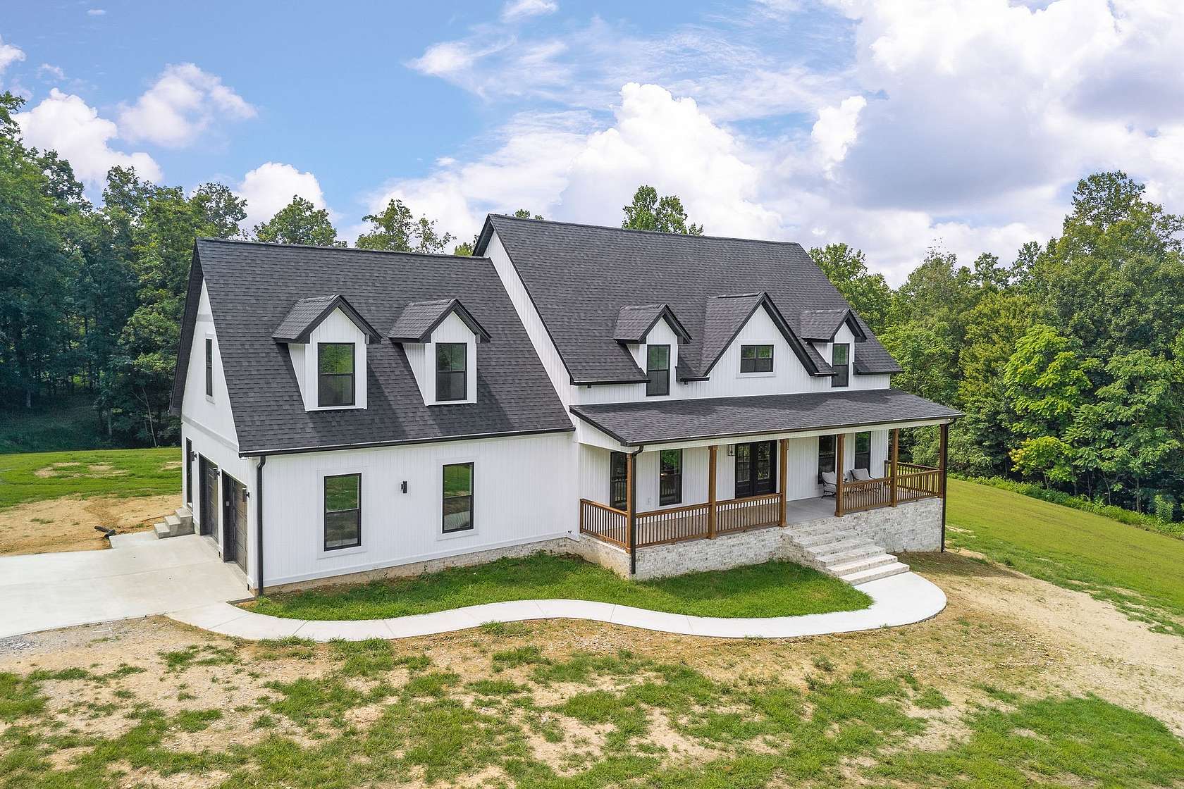 8.1 Acres of Residential Land with Home for Sale in Baxter, Tennessee