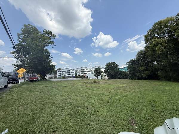 0.68 Acres of Commercial Land for Sale in Nashville, Tennessee