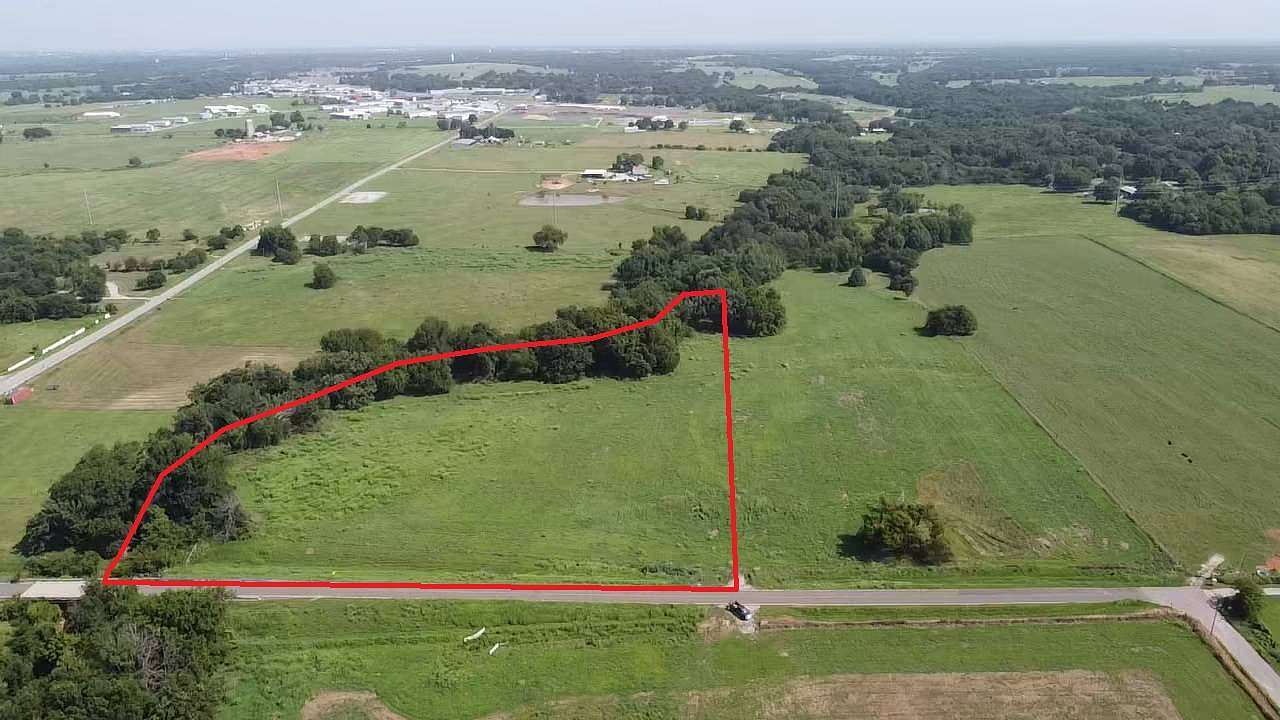 7 Acres of Residential Land for Sale in Slaughterville, Oklahoma