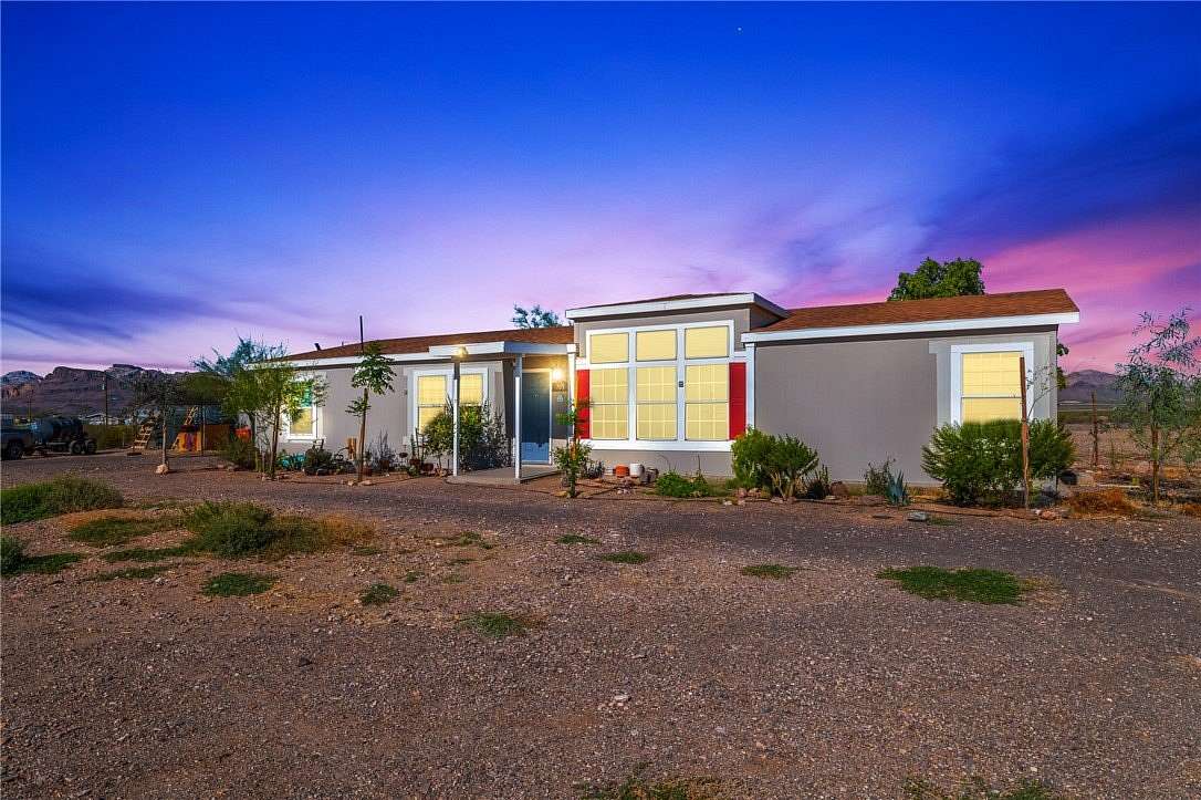 2.35 Acres of Residential Land with Home for Sale in Golden Valley, Arizona