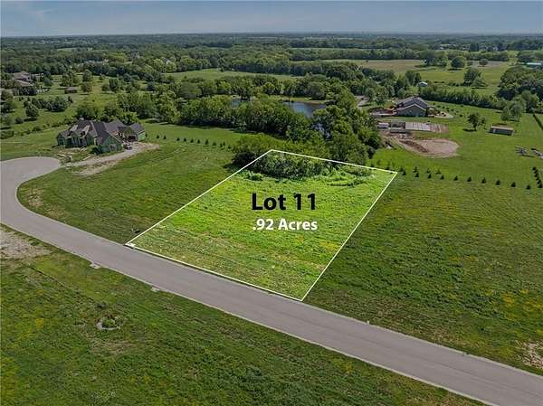 0.92 Acres of Residential Land for Sale in Smithville, Missouri