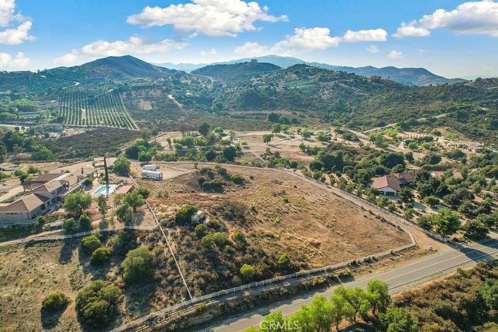 5.38 Acres of Land for Sale in Murrieta, California