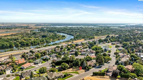 0.45 Acres of Residential Land for Sale in Richland, Washington