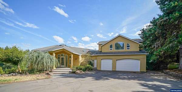 2 Acres of Residential Land with Home for Sale in Salem, Oregon