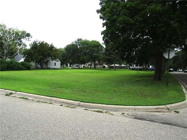 0.19 Acres of Residential Land for Sale in Montevideo, Minnesota