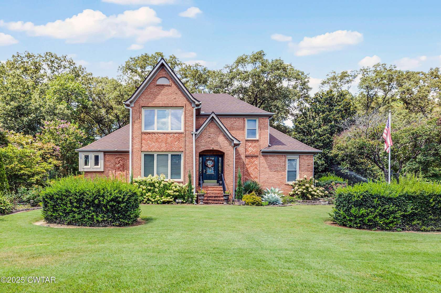 1.2 Acres of Residential Land with Home for Sale in Jackson, Tennessee