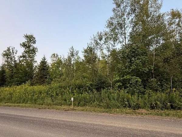 9.8 Acres of Residential Land for Sale in Castle Hill Town, Maine