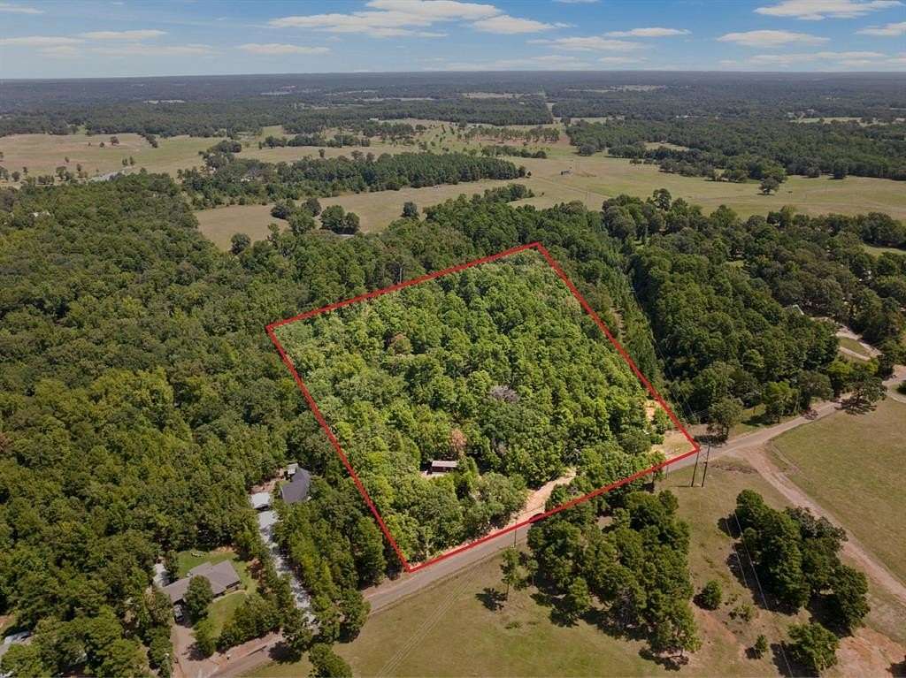 13 Acres of Land with Home for Sale in Winnsboro, Texas