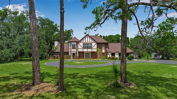 6 Acres of Residential Land with Home for Sale in Sarasota, Florida