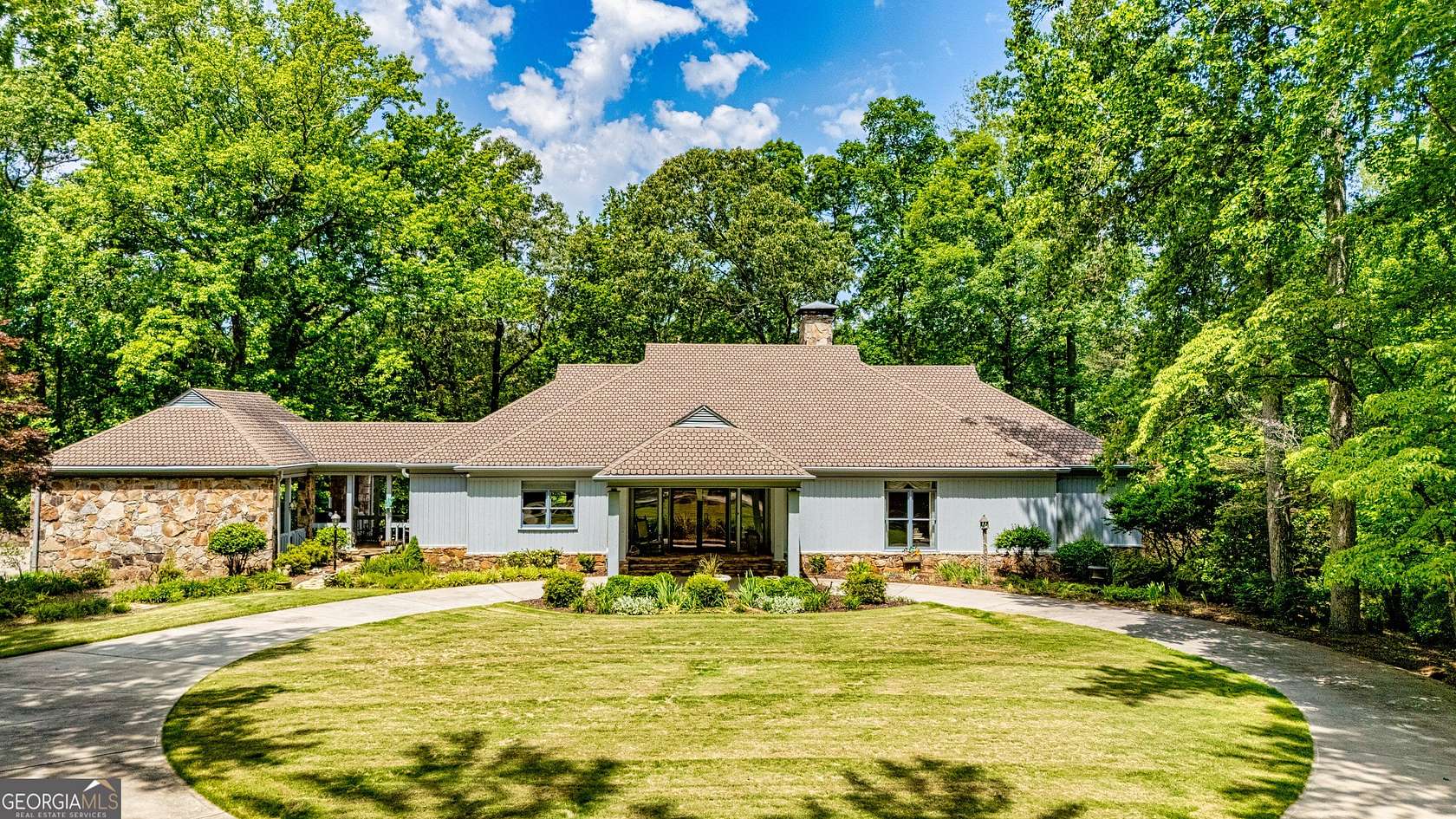 35.2 Acres of Land with Home for Sale in Newnan, Georgia