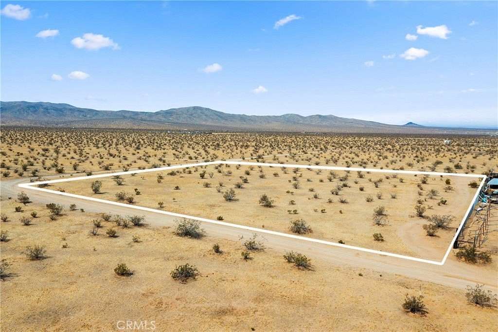 2 Acres of Residential Land for Sale in Hesperia, California