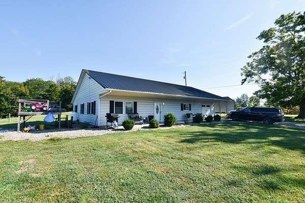 42 Acres of Land with Home for Sale in Flemingsburg, Kentucky