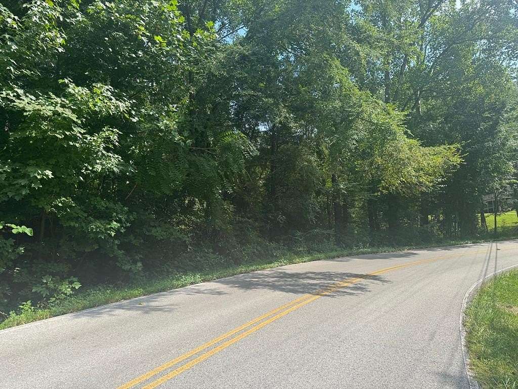 1.5 Acres of Residential Land for Sale in Cookeville, Tennessee