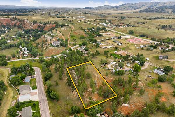 1.28 Acres of Residential Land for Sale in Hot Springs, South Dakota