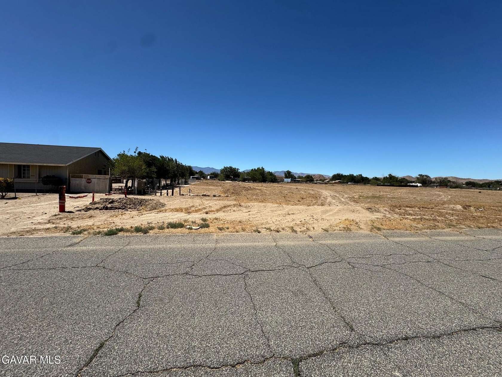 0.69 Acres of Residential Land for Sale in Lancaster, California