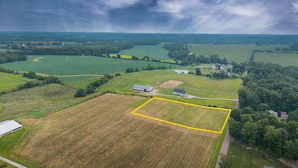 2 Acres of Residential Land for Sale in Mount Vernon, Ohio