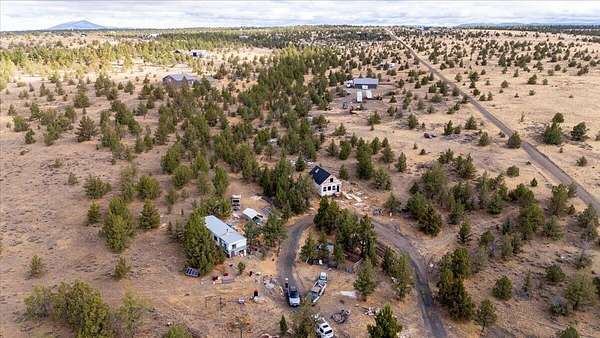 5 Acres of Residential Land for Sale in Prineville, Oregon