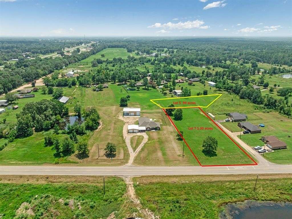 1 Acre of Residential Land for Sale in Powderly, Texas