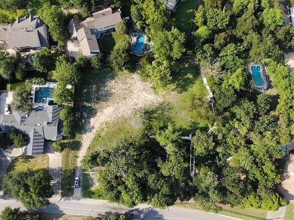 1.5 Acres of Residential Land for Sale in Dallas, Texas