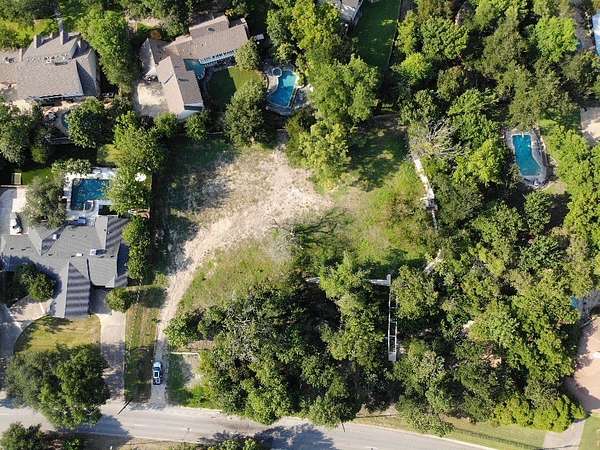 1.5 Acres of Residential Land for Sale in Dallas, Texas