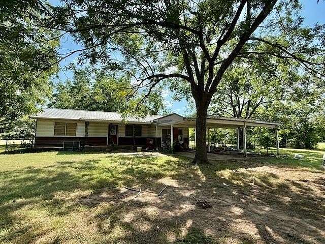 2.5 Acres of Residential Land with Home for Sale in Hugo, Oklahoma
