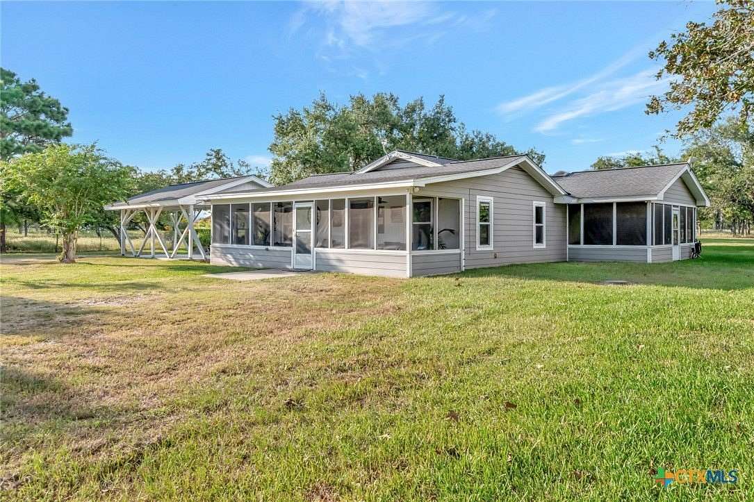 5 Acres of Residential Land with Home for Sale in Victoria, Texas