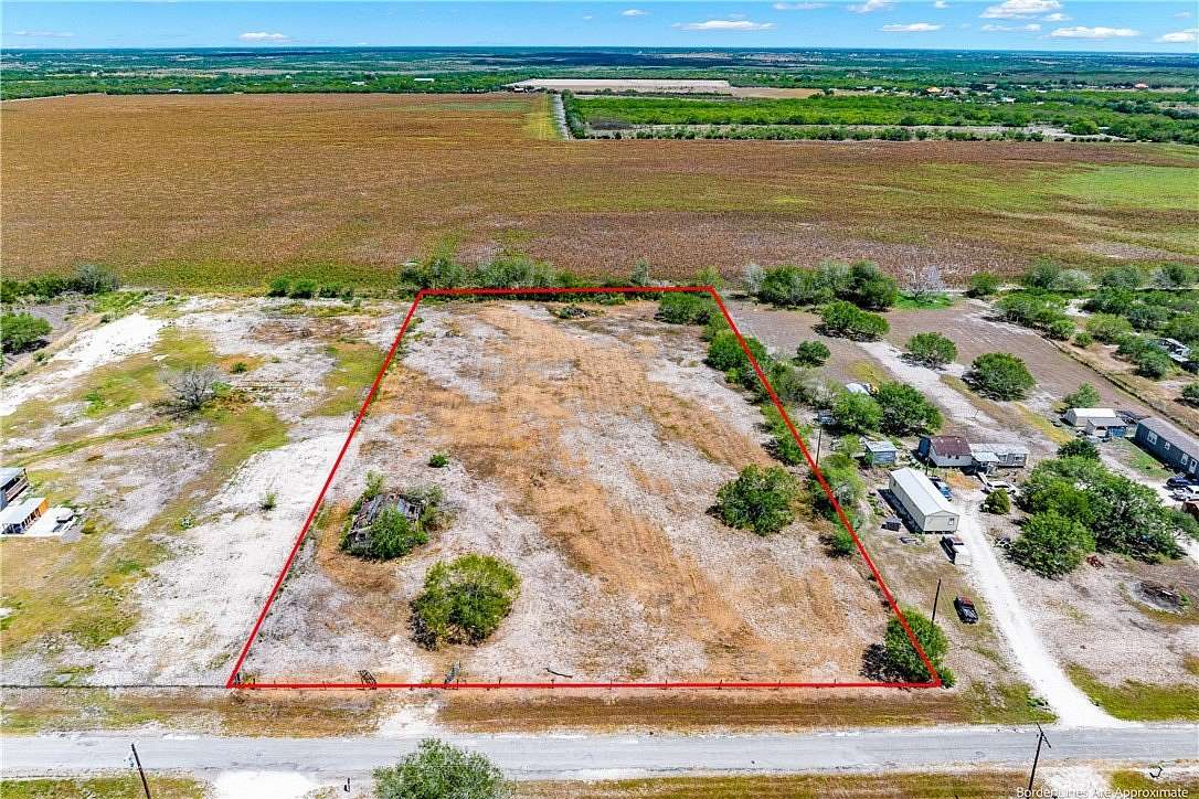 3 Acres of Improved Residential Land for Sale in Orange Grove, Texas