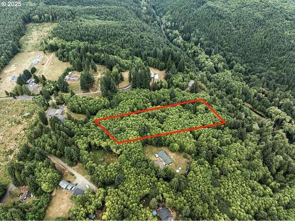 5 Acres of Residential Land for Sale in Longview, Washington