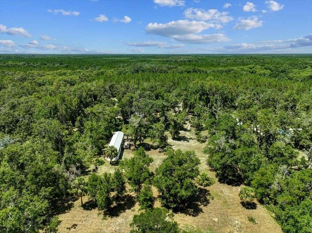 8 Acres of Land for Sale in Steinhatchee, Florida