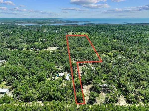 8 Acres of Land for Sale in Steinhatchee, Florida