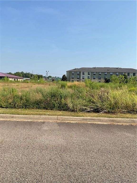 0.89 Acres of Commercial Land for Sale in Russellville, Arkansas