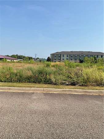 0.89 Acres of Commercial Land for Sale in Russellville, Arkansas