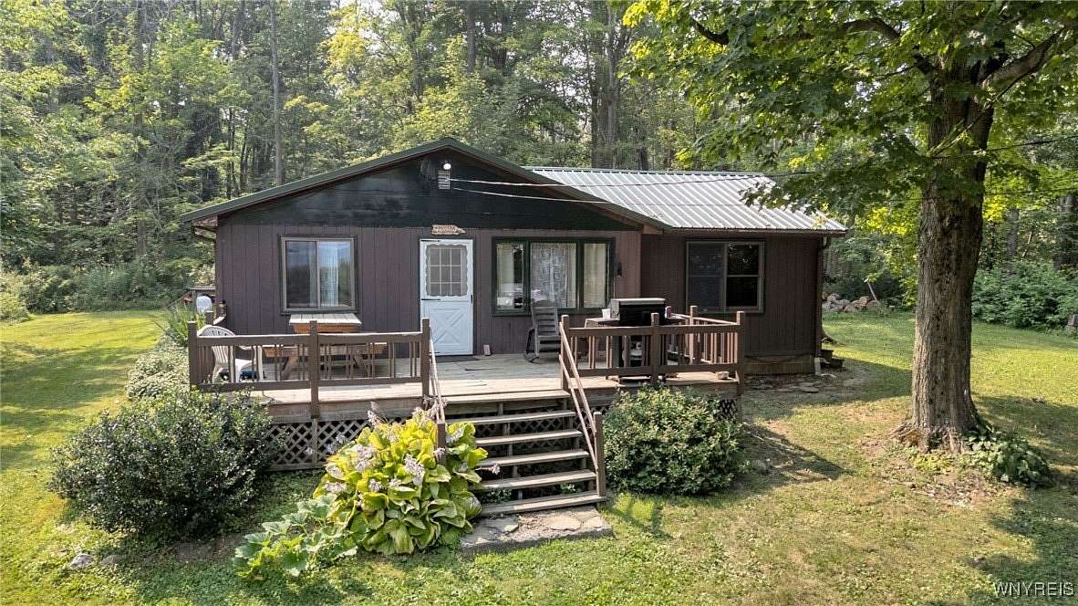 14.4 Acres of Land with Home for Sale in Warsaw, New York