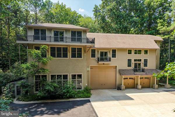 7.47 Acres of Residential Land with Home for Sale in Milton, Delaware