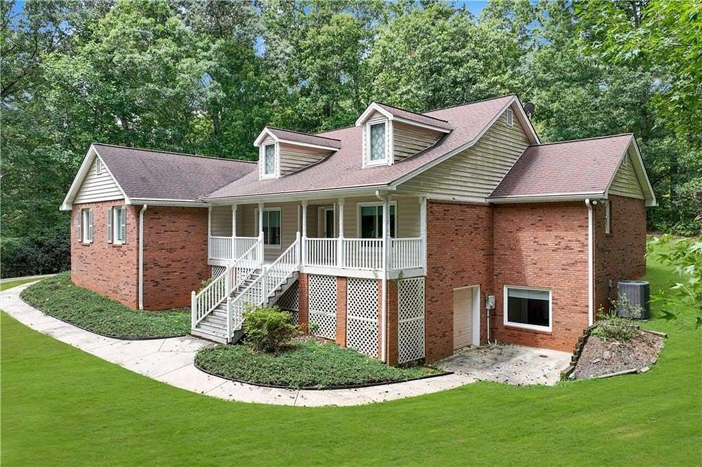 2.76 Acres of Residential Land with Home for Sale in Gainesville, Georgia