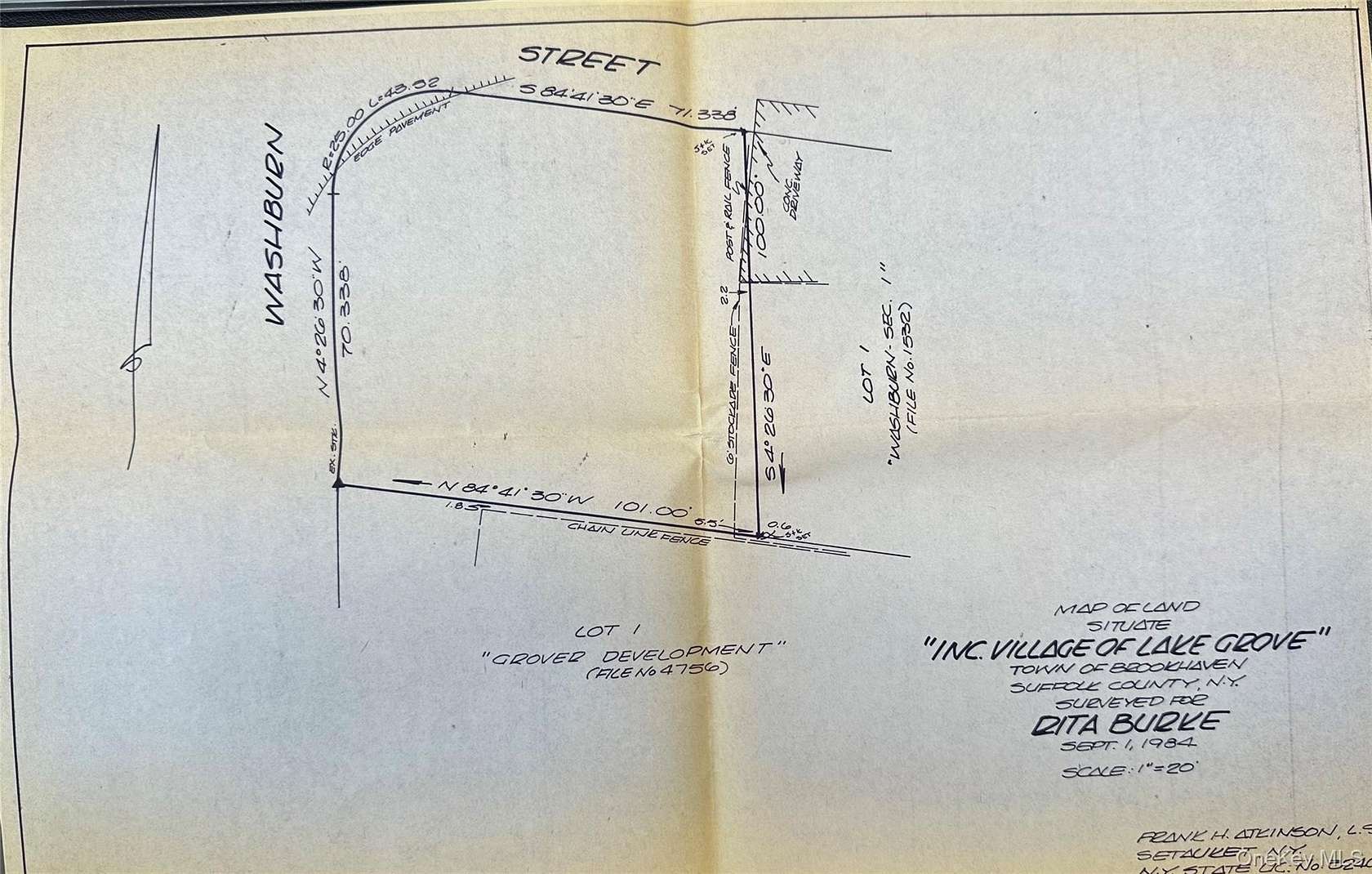 0.25 Acres of Residential Land for Sale in Lake Grove, New York