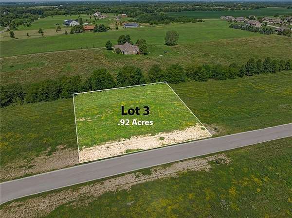 0.92 Acres of Residential Land for Sale in Smithville, Missouri