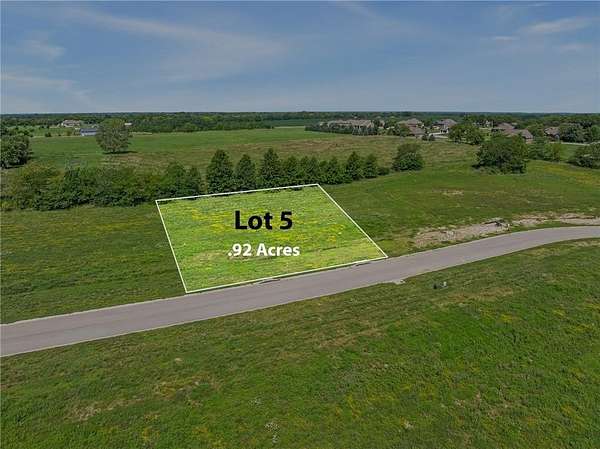 0.92 Acres of Residential Land for Sale in Smithville, Missouri