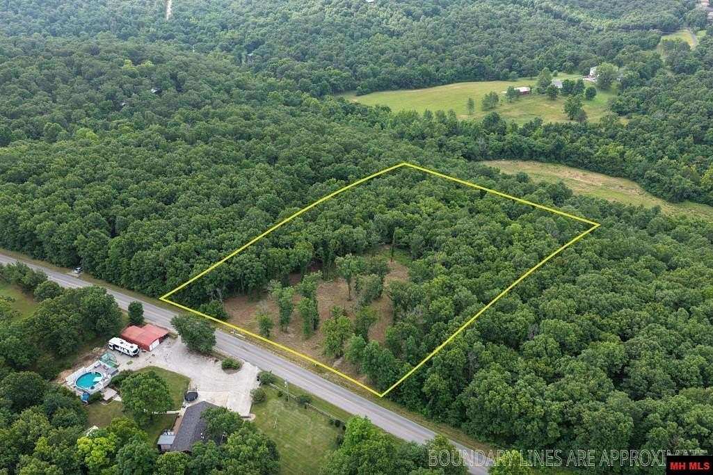 3.29 Acres of Residential Land for Sale in Mountain Home, Arkansas