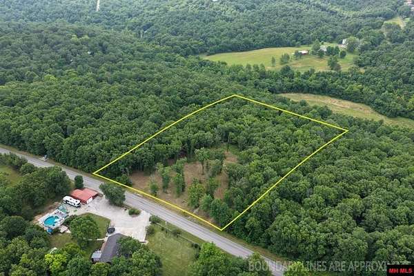 3.29 Acres of Residential Land for Sale in Mountain Home, Arkansas