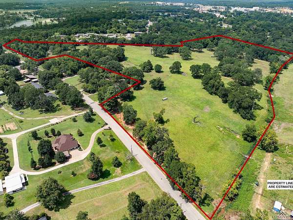 29.5 Acres of Land for Sale in Henderson, Texas